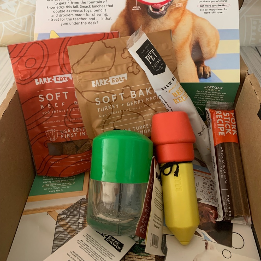 SuperChewer BarkBox NWT